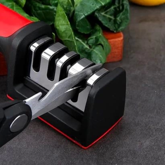 4 Aşamalı Kaymaz Tabanlı Hızlı Bıçak Ve Makas Bileme Aracı - Keskin Ve Pratik Kullanım ( Lisinya ) 4 Aşamalı Kaymaz Tabanlı Hızlı Bıçak Ve Makas Bileme Aracı - Keskin Ve Pratik Kullanım ( Lisinya )