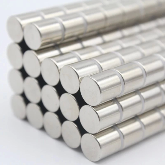 N35 4x4 Mm Neodyum Mıknatıs 200 Adet, Yuvarlak, Nikel Kaplamalı Kaliteli Ve Dayanıklı Ürün ( Lisinya ) N35 4x4 Mm Neodyum Mıknatıs 200 Adet, Yuvarlak, Nikel Kaplamalı Kaliteli Ve Dayanıklı Ürün ( Lisinya )