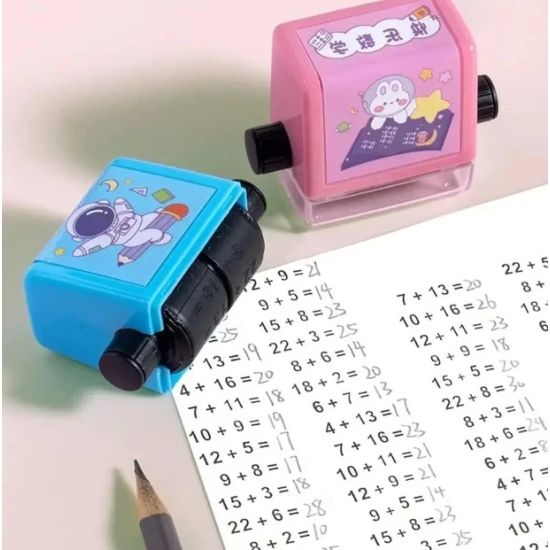 Pratik Matematik İşlem Rulosu Toplama - Çıkarma - Çarpma - Bölme ( Lisinya ) Pratik Matematik İşlem Rulosu Toplama - Çıkarma - Çarpma - Bölme ( Lisinya )