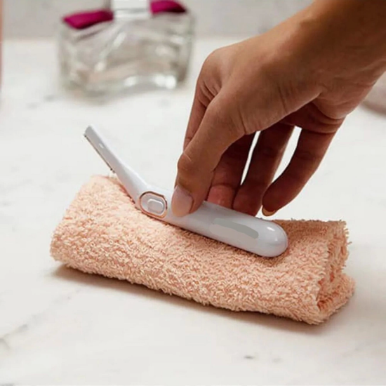 Finishing Touch Flawless Bikini Shaver And Trimmer Kusursuz Bikini Tıraş Makinesi Ve Düzeltici Epilatör - Lisinya Finishing Touch Flawless Bikini Shaver And Trimmer Kusursuz Bikini Tıraş Makinesi Ve Düzeltici Epilatör - Lisinya