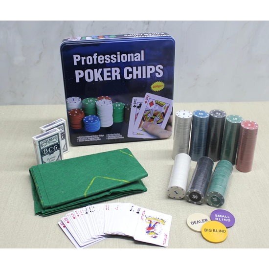 Metal Kutulu 400 Chip Ve 2 Adet İskambil Kağit Setine Sahip Poker Oyunu Alk3538 - Lisinya Metal Kutulu 400 Chip Ve 2 Adet İskambil Kağit Setine Sahip Poker Oyunu Alk3538 - Lisinya