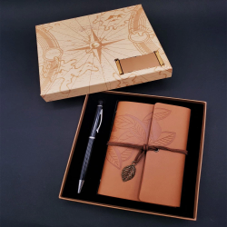 Taba Defter Ve Siyah Kalem - Lisinya