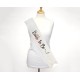 Beyaz Üzeri Gümüş İtalik Alyanslı Bride To Be Yazılı Simli Işıltılı Kuşak Kemer 10 cm Genişlik Beyaz Üzeri Gümüş İtalik Alyanslı Bride To Be Yazılı Simli Işıltılı Kuşak Kemer 10 cm Genişlik