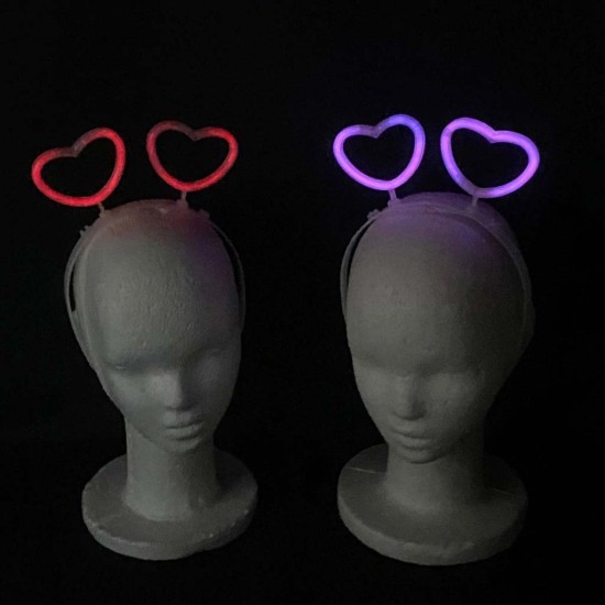 Glow Karanlıkta Yanan Fosforlu Kalp Taç 12 Adet Glow Karanlıkta Yanan Fosforlu Kalp Taç 12 Adet