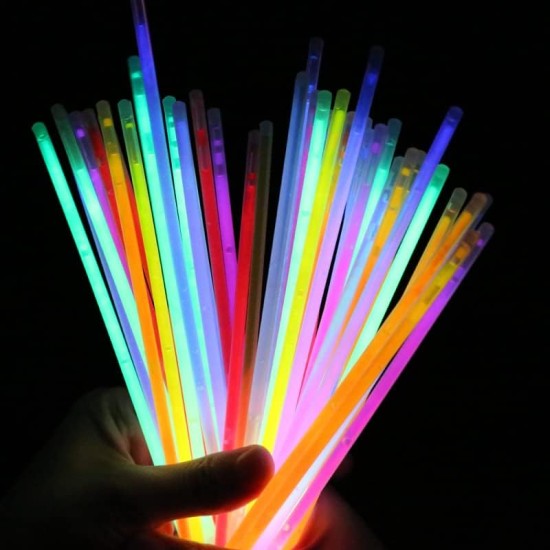 Karanlıkta Yanan Parlayan Fosforlu Glow Çubuk Bileklik 50 Adet Karanlıkta Yanan Parlayan Fosforlu Glow Çubuk Bileklik 50 Adet