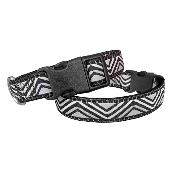Dalga Desenli Dokuma Köpek Boyun Tasması 3 cm x 40-60 cm Siyah Dalga Desenli Dokuma Köpek Boyun Tasması 3 cm x 40-60 cm Siyah