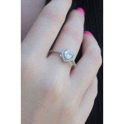 Gümüş Renk Zirkon Taşlı Kalp Model Charm Pirinç Kadın Yüzük - Lisinya