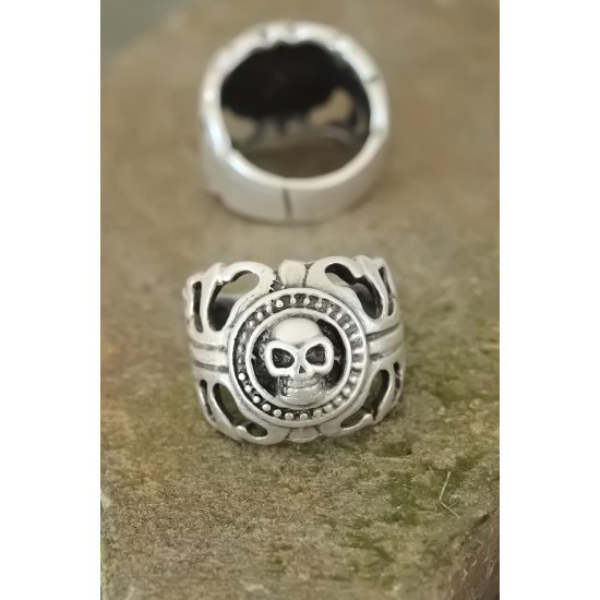 Eskitme Gümüş Renk Metal Kuru Kafa Tasarım Ayarlamalı Erkek Yüzük - Lisinya Eskitme Gümüş Renk Metal Kuru Kafa Tasarım Ayarlamalı Erkek Yüzük - Lisinya
