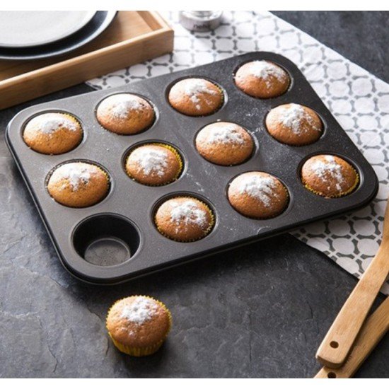 12 Bölmeli Metal Yapışmaz Muffin Kek Kalıbı 12 Bölmeli Metal Yapışmaz Muffin Kek Kalıbı