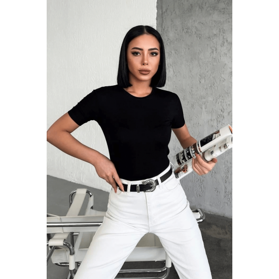 Rahat Ve Şık Kısa Kollu Bisiklet Yaka Likralı Viskon Penye Body Siyah ( Lisinya ) Rahat Ve Şık Kısa Kollu Bisiklet Yaka Likralı Viskon Penye Body Siyah ( Lisinya )